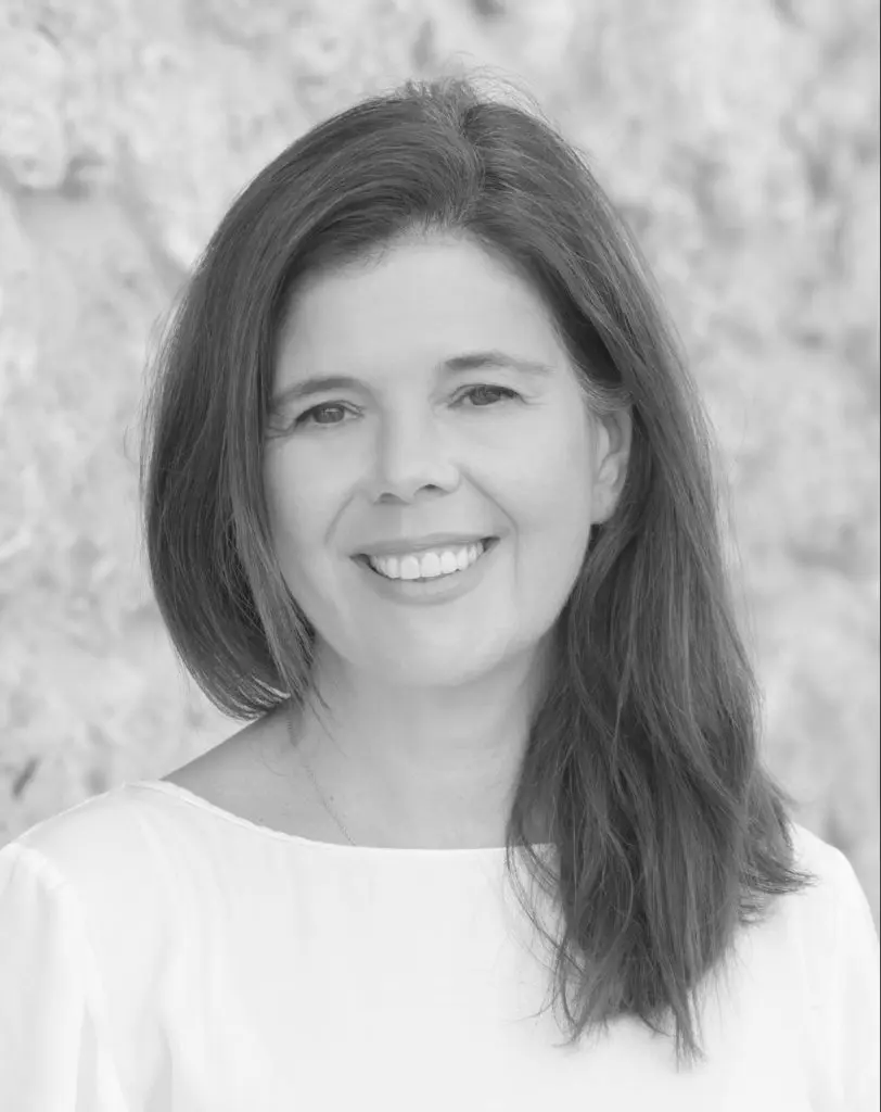 P23 1 scaled e1635231462337 812x1024 1 1